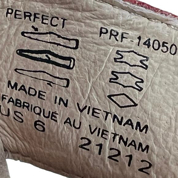 Taos Women’s Perfect Red Leather Thong Sandal Size US 6 - Picture 11 of 11